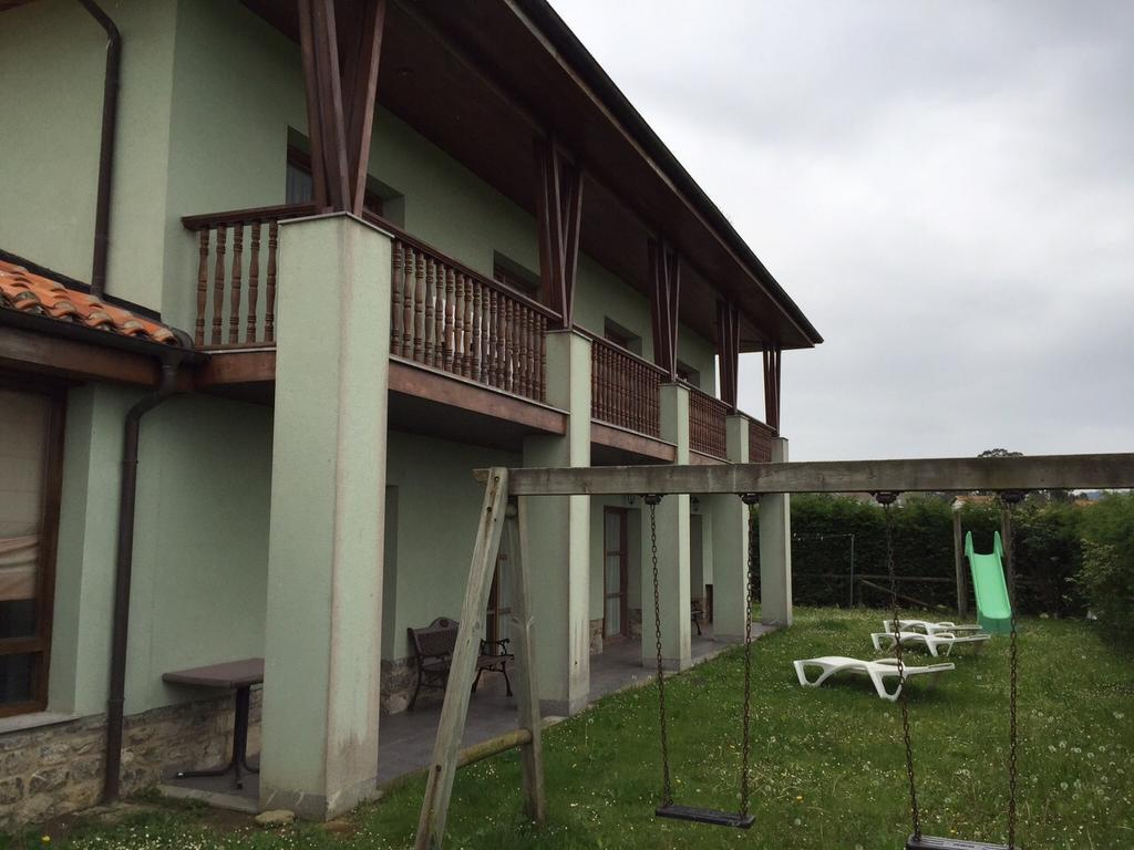 Apartamentos Palacio Bueno Colunga Bagian luar foto