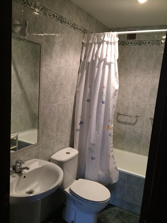 Apartamentos Palacio Bueno Colunga Ruang foto